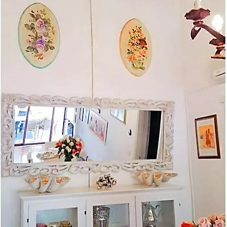 別荘 1 Minute Walk To The Beach-Breathtaking Sea Views-Private Parking-Case Mariuccia Baja Sardinia *