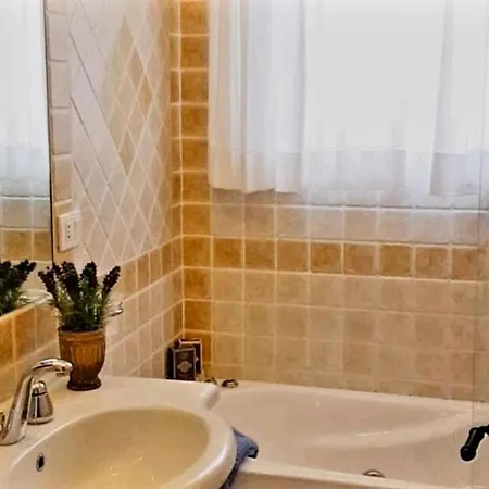 別荘 1 Minute Walk To The Beach-Breathtaking Sea Views-Private Parking-Case Mariuccia Baja Sardinia *