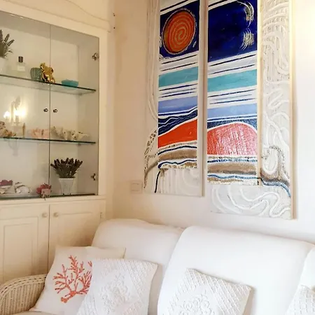 別荘 1 Minute Walk To The Beach-Breathtaking Sea Views-Private Parking-Case Mariuccia Baja Sardinia *