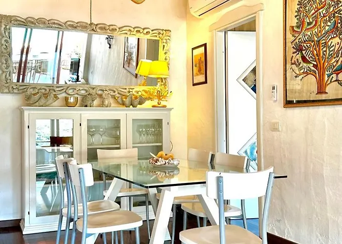 80 M From The Sea At Your Feet Free Parking Mariuccia Tatil Evi Baja Sardinya